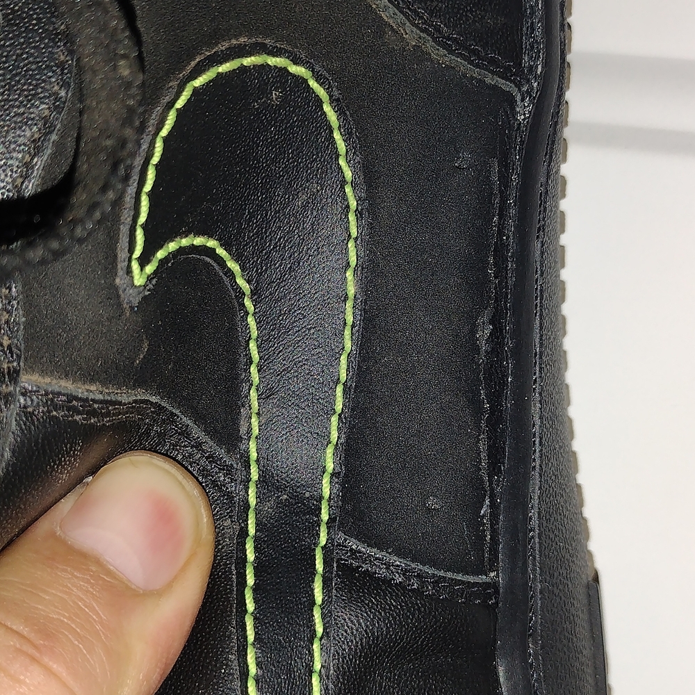 Nike Air Force 1 Black Athletic Sneaker Men 12 - Picture 7 of 7